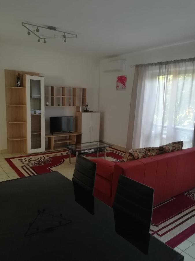 Apartments Eliva Умаг Екстер'єр фото